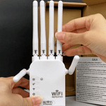 Charger l'image dans la galerie, WiFix – Le répéteur qui améliore votre connexion Wi-Fi partout chez vous
